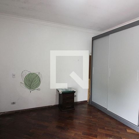 Casa à venda com 344m², 4 quartos e 6 vagasQuarto 3
