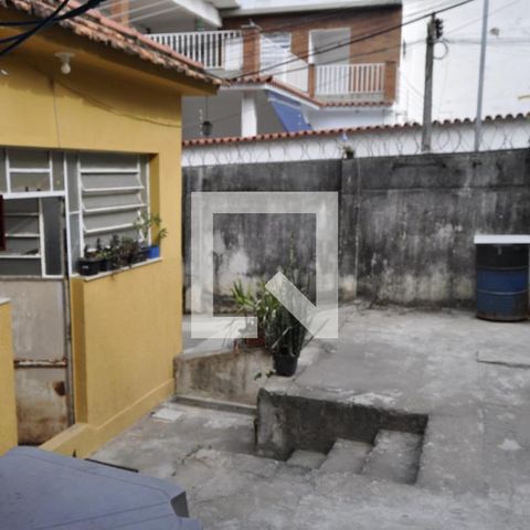 Casa à venda com 150m², 2 quartos e sem vagaÁrea externa 