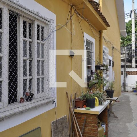 Casa à venda com 150m², 2 quartos e sem vagaÁrea externa 