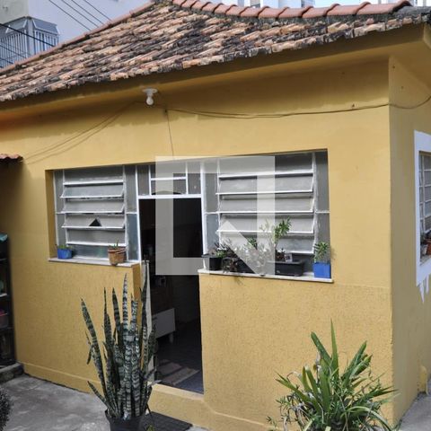 Casa à venda com 150m², 2 quartos e sem vagaÁrea externa 