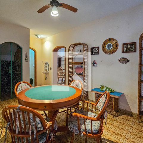 Casa para alugar com 450m², 5 quartos e 6 vagas Casa para alugar com 450m², 5 quartos e 6 vagasSala