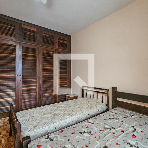 Casa para alugar com 450m², 5 quartos e 6 vagas Casa para alugar com 450m², 5 quartos e 6 vagasSuíte 3