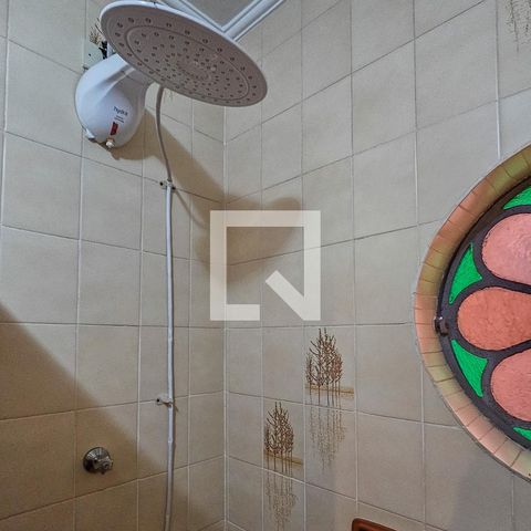 Casa para alugar com 450m², 5 quartos e 6 vagas Casa para alugar com 450m², 5 quartos e 6 vagasBanheiro da Suíte 2