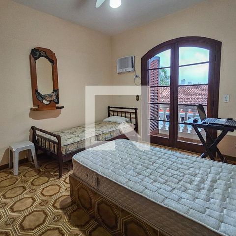 Casa para alugar com 450m², 5 quartos e 6 vagas Casa para alugar com 450m², 5 quartos e 6 vagasSuíte 4