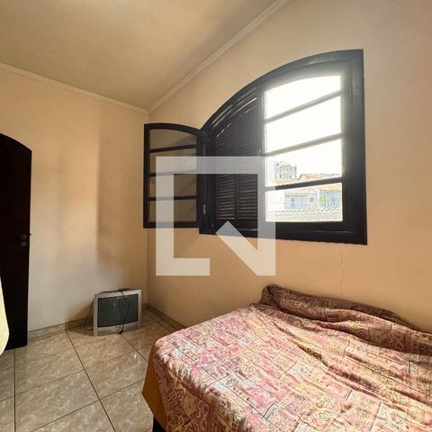 Casa à venda com 203m², 3 quartos e 2 vagasQuarto 2