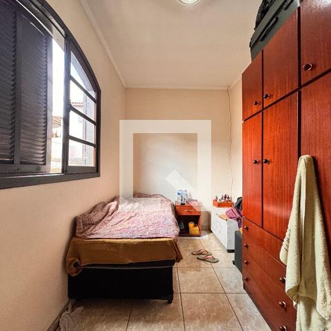 Casa à venda com 203m², 3 quartos e 2 vagasQuarto 2
