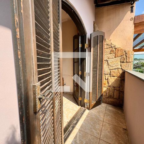 Casa à venda com 203m², 3 quartos e 2 vagasSacada