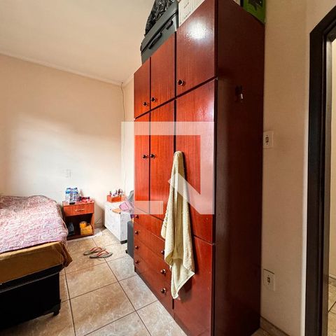 Casa à venda com 203m², 3 quartos e 2 vagasQuarto 2