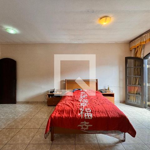 Casa à venda com 203m², 3 quartos e 2 vagasSuite