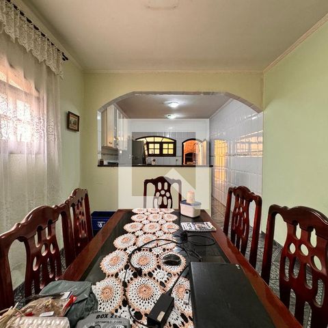 Casa à venda com 203m², 3 quartos e 2 vagasCopa