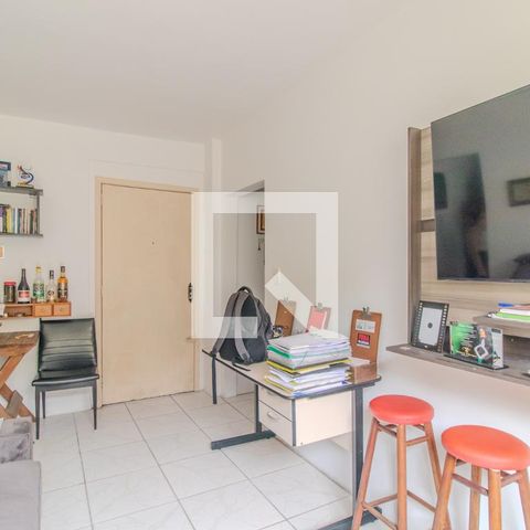 Apartamento à venda com 38m², 1 quarto e sem vagaSala