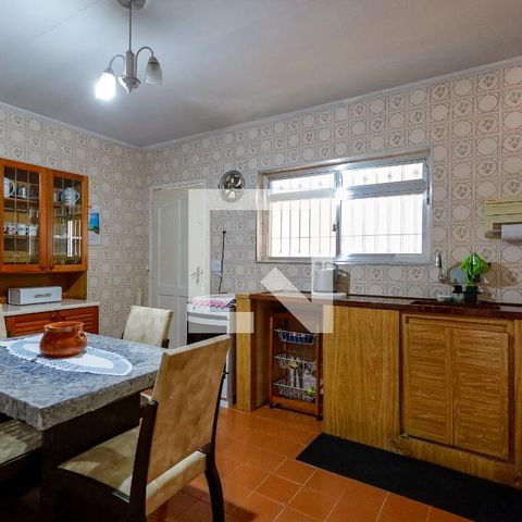 Casa à venda com 180m², 3 quartos e 3 vagasCozinha