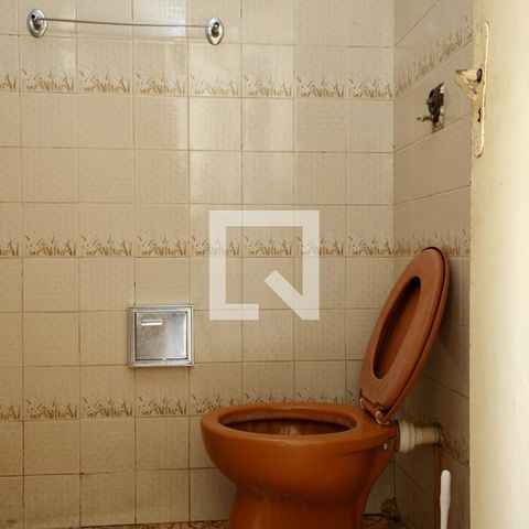 Casa à venda com 132m², 3 quartos e 3 vagasBanheiro