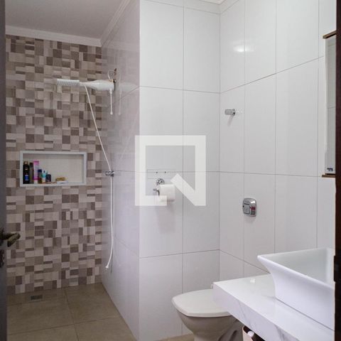 Casa para alugar com 430m², 3 quartos e 8 vagasBanheiro da Suíte 1