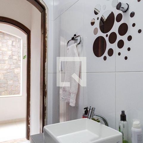Casa para alugar com 430m², 3 quartos e 8 vagasBanheiro Closet