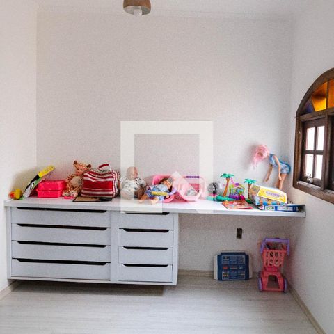 Casa para alugar com 430m², 3 quartos e 8 vagasSuíte 2