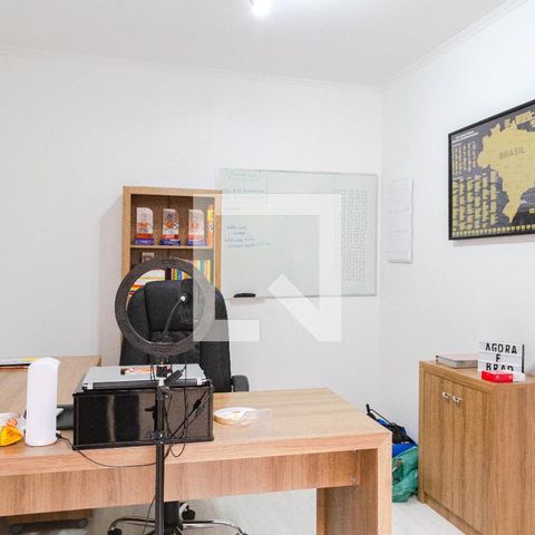 Casa para alugar com 430m², 3 quartos e 8 vagasEscritório