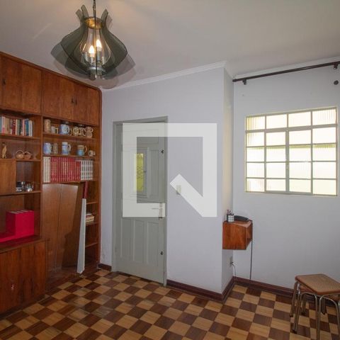 Casa à venda com 115m², 2 quartos e 1 vagaSala