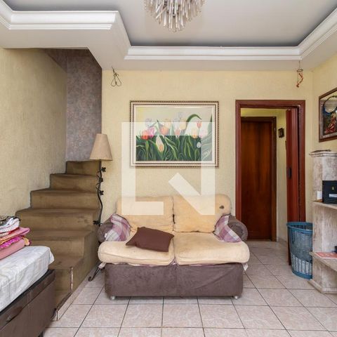 Casa à venda com 110m², 3 quartos e sem vagaSala
