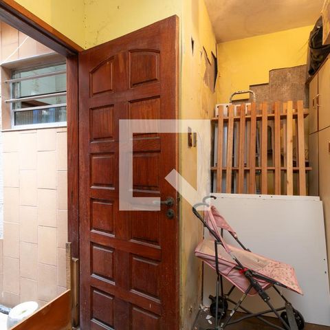 Casa à venda com 110m², 3 quartos e sem vagaQuarto de Serviço