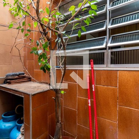 Casa à venda com 110m², 3 quartos e sem vagaQuintal