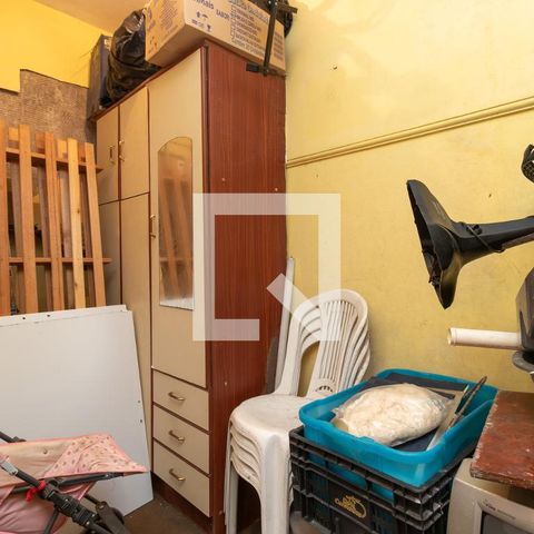 Casa à venda com 110m², 3 quartos e sem vagaQuarto de Serviço