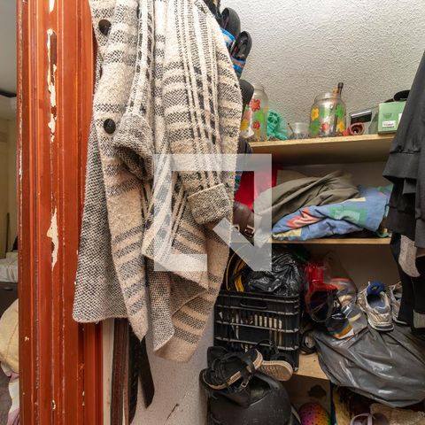 Casa à venda com 110m², 3 quartos e sem vagaArmário da Escada