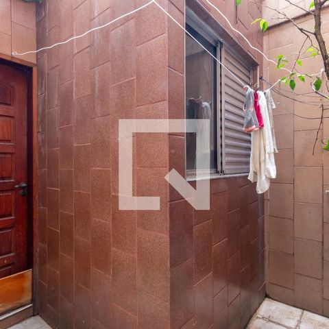 Casa à venda com 110m², 3 quartos e sem vagaQuintal