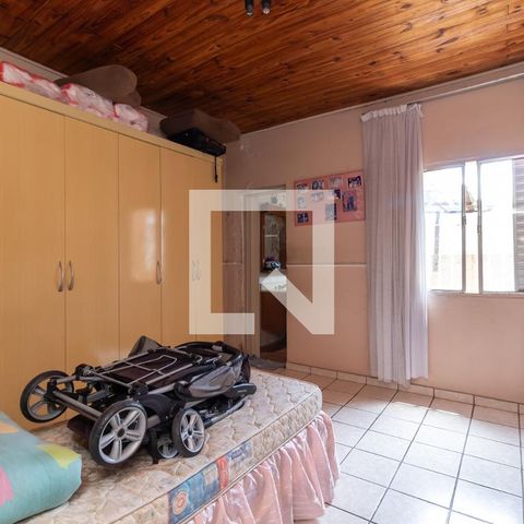 Casa à venda com 110m², 3 quartos e sem vagaSuíte