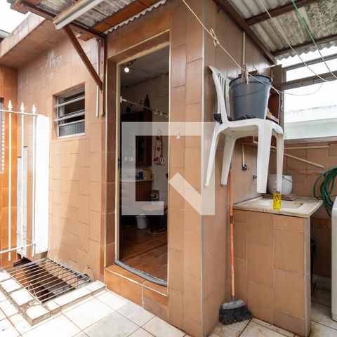 Casa à venda com 110m², 3 quartos e sem vagaÁrea de Serviço