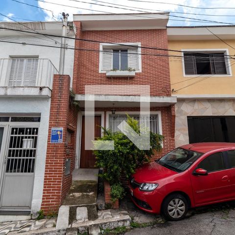 Casa à venda com 110m², 3 quartos e sem vagaFachada