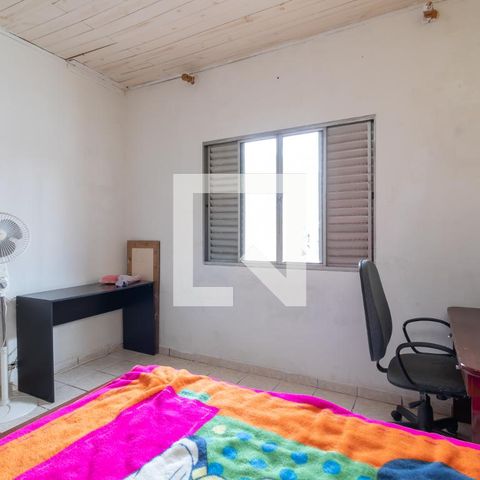 Casa à venda com 110m², 3 quartos e sem vagaQuarto 2