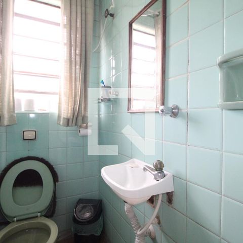 Casa à venda com 360m², 4 quartos e 8 vagasbanheiro 2