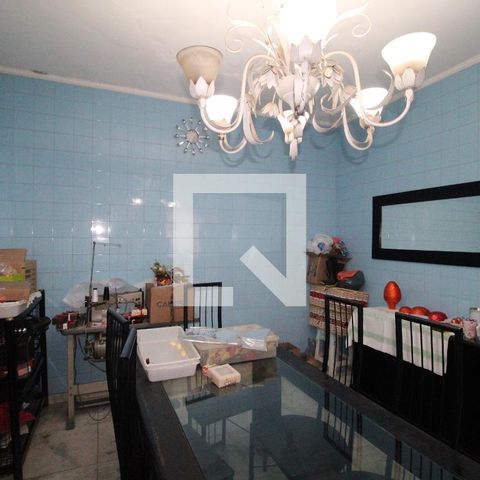Casa à venda com 360m², 4 quartos e 8 vagasSala de Jantar e Cozinha