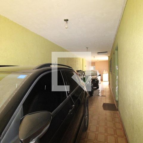 Casa à venda com 360m², 4 quartos e 8 vagasGaragem