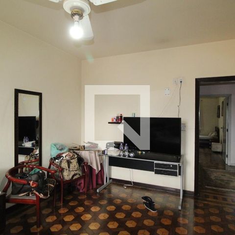 Casa à venda com 360m², 4 quartos e 8 vagasQuarto 3 - Suíte