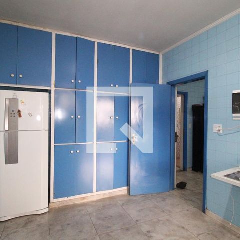 Casa à venda com 360m², 4 quartos e 8 vagasSala de Jantar e Cozinha