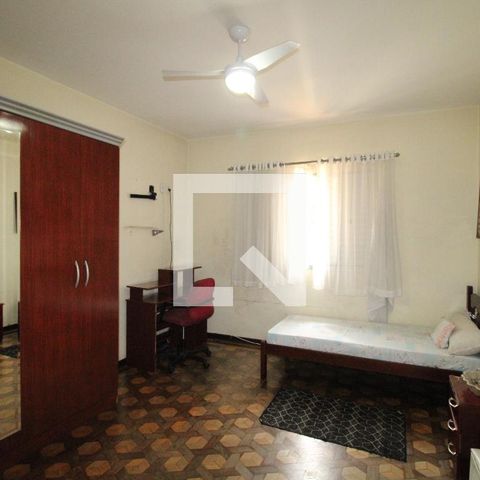 Casa à venda com 360m², 4 quartos e 8 vagasQuarto 1