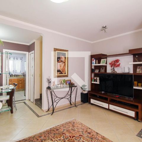 Casa à venda com 250m², 3 quartos e 4 vagasSala