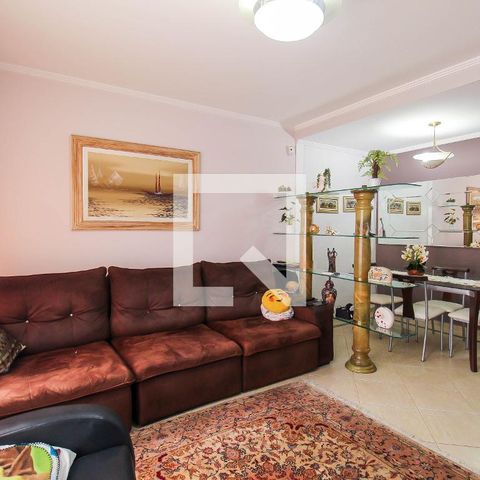 Casa à venda com 250m², 3 quartos e 4 vagasSala