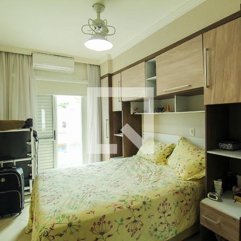 Casa à venda com 250m², 3 quartos e 4 vagasQuarto 1