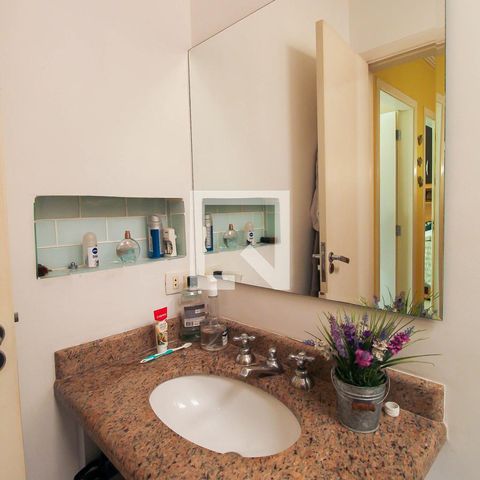 Casa à venda com 250m², 3 quartos e 4 vagasBanheiro