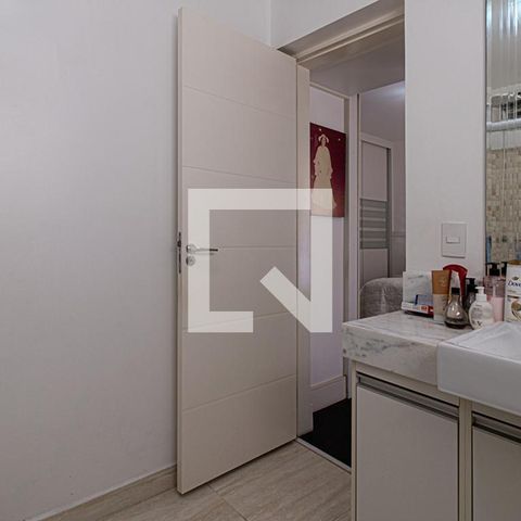 Casa à venda com 225m², 4 quartos e 6 vagasBanheiro Suíte 