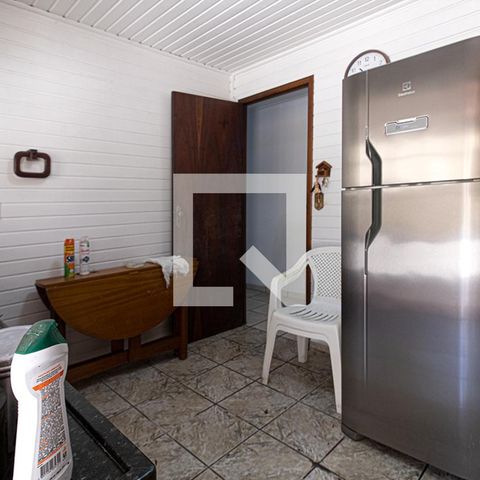 Casa à venda com 225m², 4 quartos e 6 vagasCozinha Edícula 