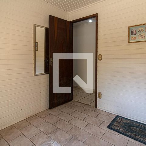 Casa à venda com 225m², 4 quartos e 6 vagasQuarto Edícula 