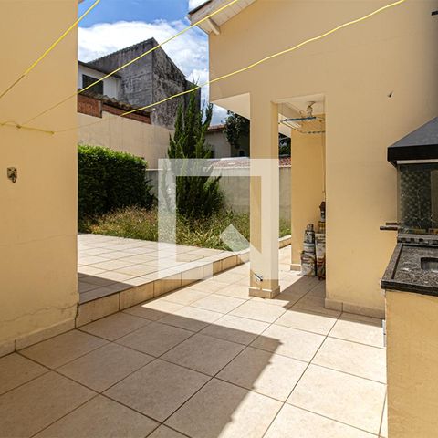 Casa à venda com 225m², 4 quartos e 6 vagasÁrea comum 