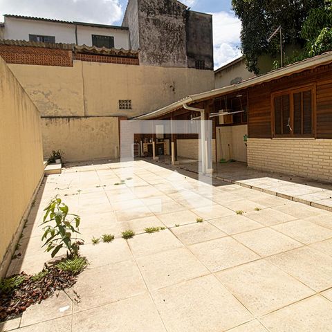 Casa à venda com 225m², 4 quartos e 6 vagasÁrea comum 