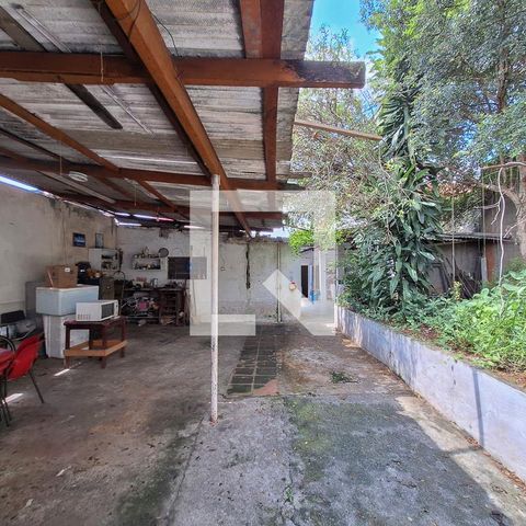 Casa para alugar com 361m², 3 quartos e 5 vagas Casa para alugar com 361m², 3 quartos e 5 vagasQuintal