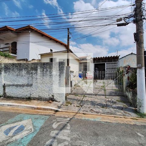 Casa para alugar com 361m², 3 quartos e 5 vagas Casa para alugar com 361m², 3 quartos e 5 vagasFachada