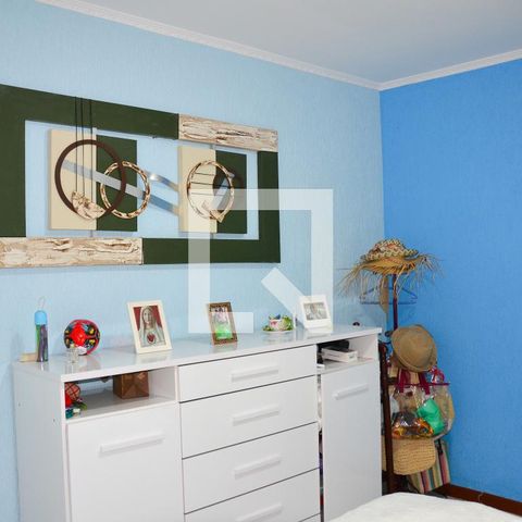 Casa à venda com 200m², 3 quartos e 4 vagasSuite
